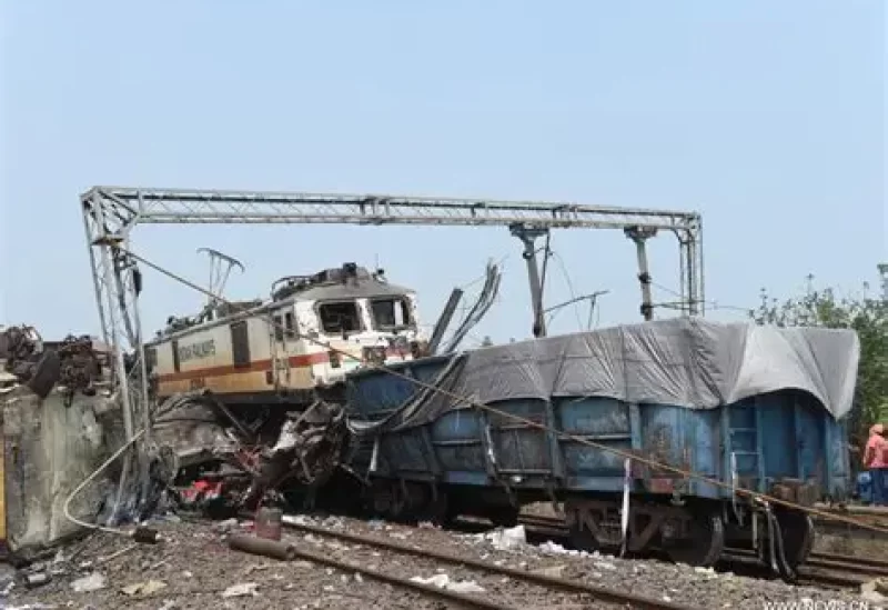 تصادم دو قطار در تونل سد شمال هند؛ 109 کارگر زخمی