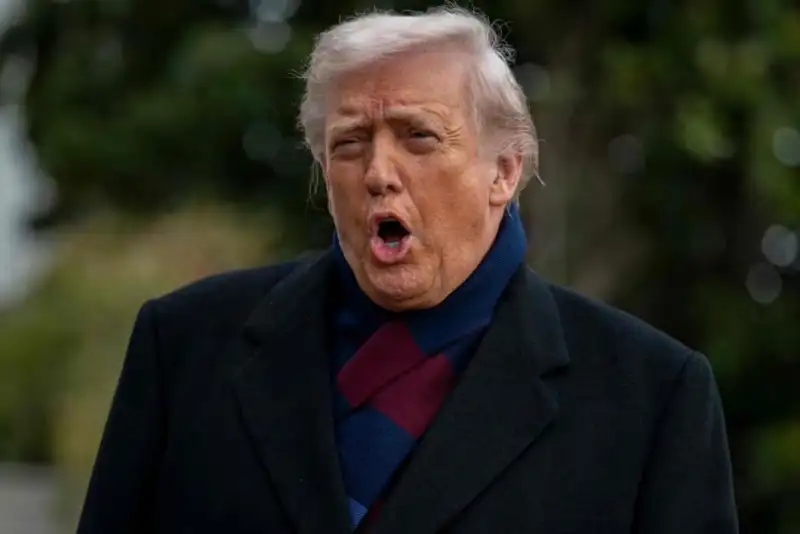 ترامپ: ایران را به دقت زیر نظر داریم