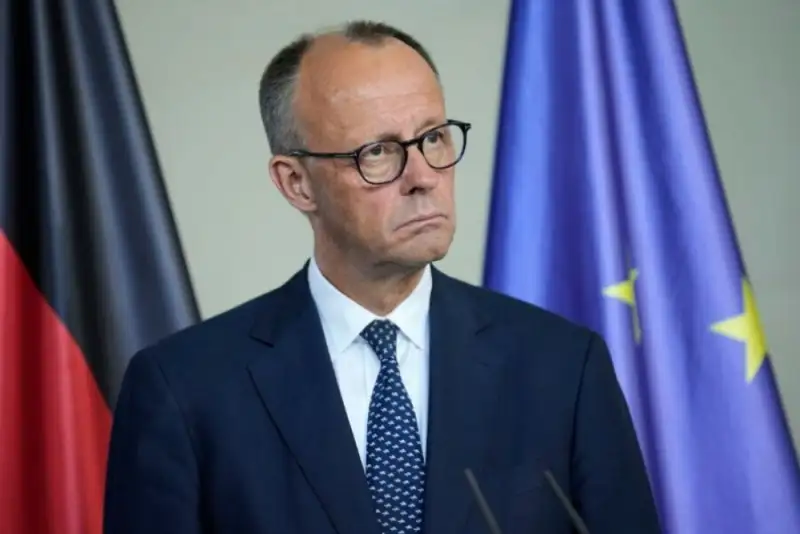 مرتس: اروپا با چالش‌های امنیتی و اقتصادی روبروست