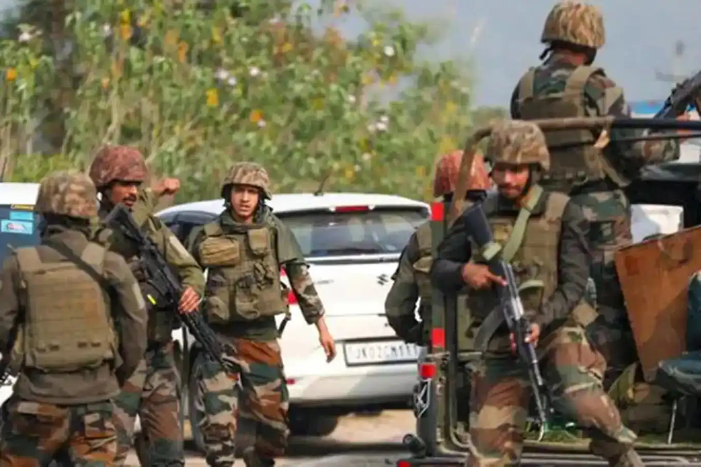 هلاکت 8 تروریست در پاکستان