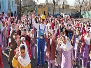 مديرعامل شرکت گاز استان کرمانشاه ازآموزش حضوري طرح «هميار گاز» به 26 هزار دانشآموز کرمانشاهي خبر داد