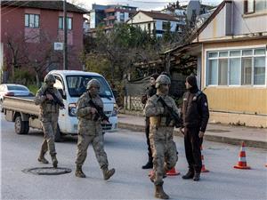 Turkiye arrests 125 ISIL suspects in new raids that mark widening crackdown