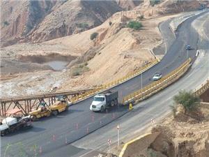 باند دوم محور پيربَتولي به لالي در شهرستان مسجدسليمان زير بار ترافيک رفت