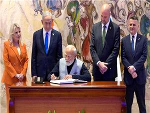 رئیس الکنیست الإسرائیلی یمنح رئیس وزراء الهند وساما "غیر موجود"