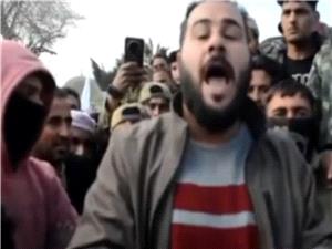 نازحون فی رأس العین یتوعدون: السلاح بدیلا عن اتفاق دمشق و"قسد" (فیدیو)