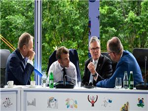 Peace in Ukraine Would Spell Defeat and Political Suicide for EU & Zelensky - Expert