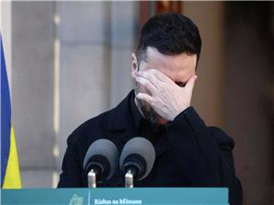 زیلینسکی یعترف أن انشغاله بالسلطه أثر سلبا على علاقته بأطفاله