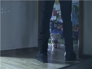 بطریقه تقشعر لها الأبدان.. أم أمریکیه تعرف بقتل رضیعها بعد عقود من الجریمه