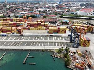 Hong Kong-linked company decries search of Panama Canal port offices