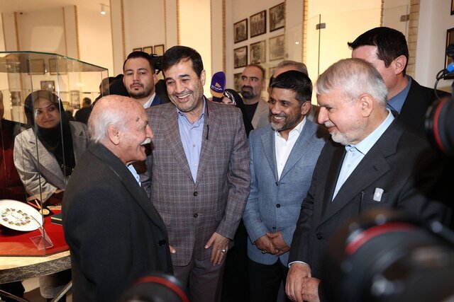 خبرگزاری آریا