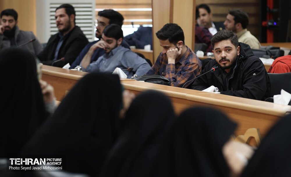 خبرگزاری آریا